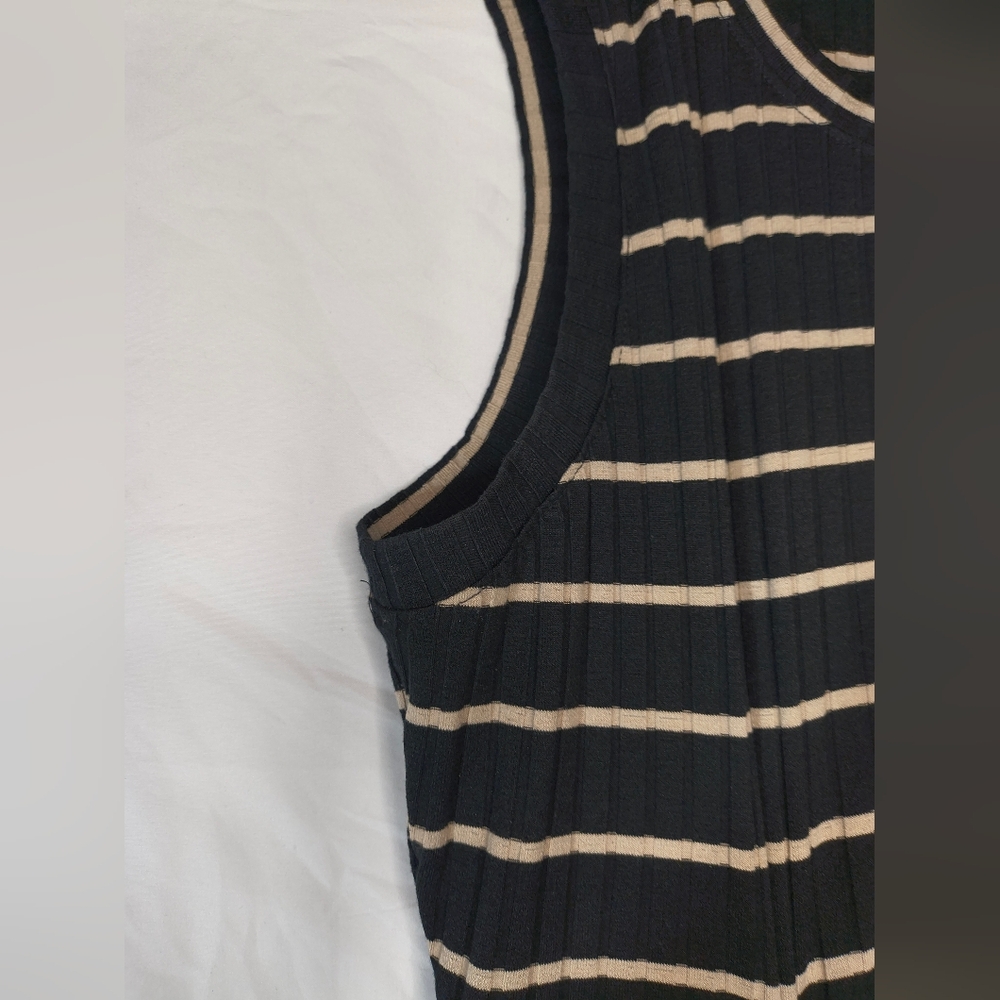 Evereve Black and Cream Striped Tie-Waist Sleeveless Midi Dress - Picture 3 of 11